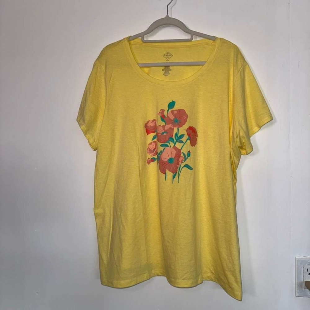 St. John's Bay Women's Sz 2X Floral Tee Shirt Short Sleeves Yellow Casual Retro